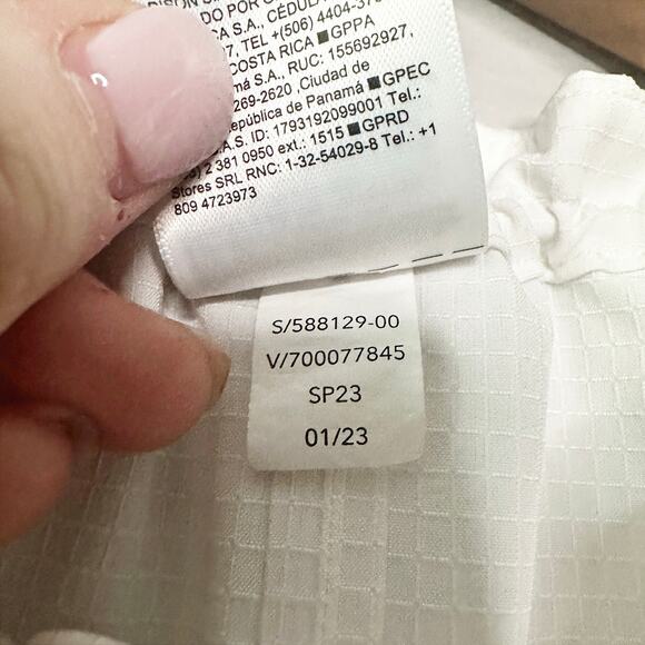 Athleta Boundless Tank bright white adjustable sleeveless women’s size large - Picture 12 of 14